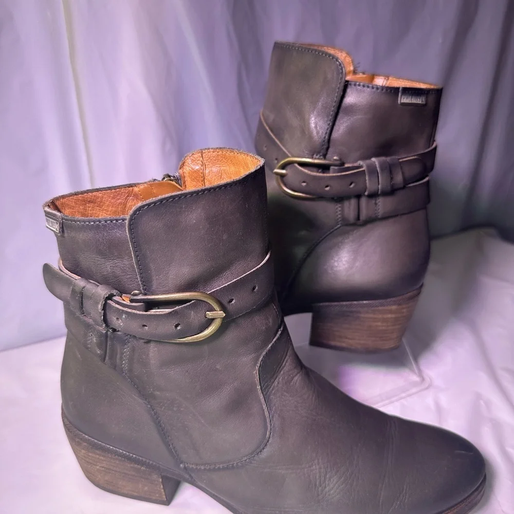 Pikolinos Dark Brown Leather Ankle Boots with Buckle - Picture 4 of 16